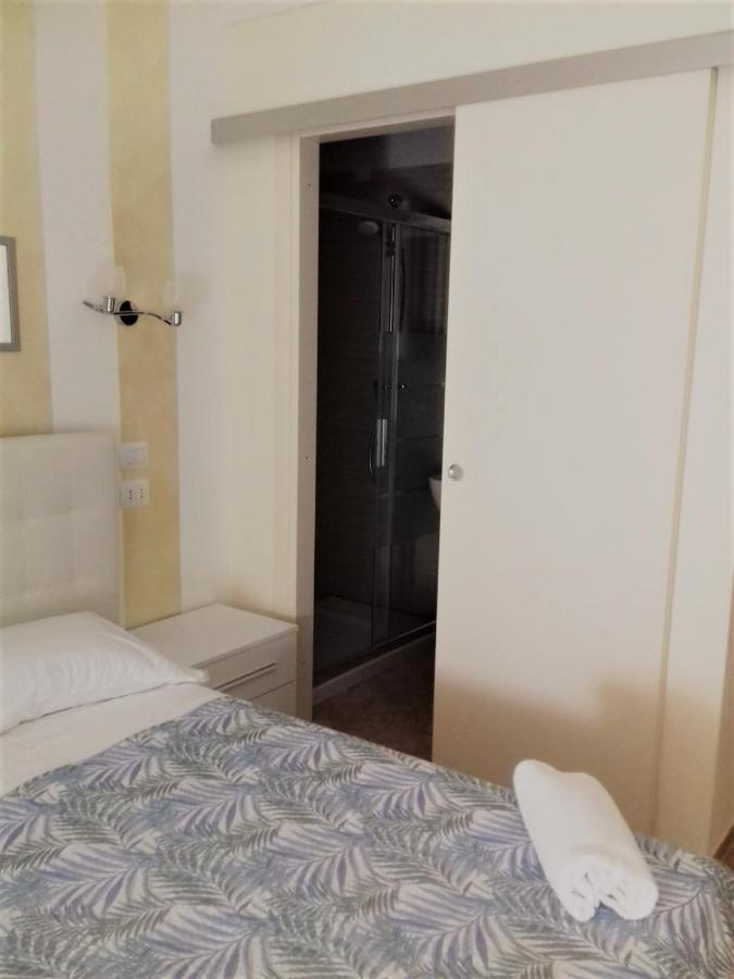 Dreaming Piazza Erbe Rooms Verona Exterior foto